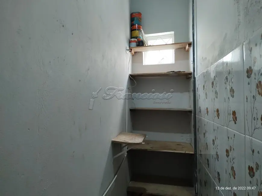 Prédio Inteiro para alugar, 36m2 em Centro, Itapetininga - SP - imagem 3 Foto 3 de Prédio Inteiro para alugar, 36m2 em Centro, Itapetininga - SP