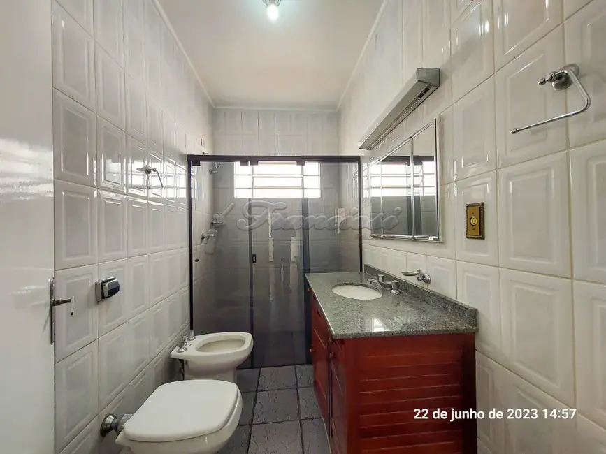 Foto 4 de Casa com 2 quartos para alugar, 98m2 em Centro, Itapetininga - SP