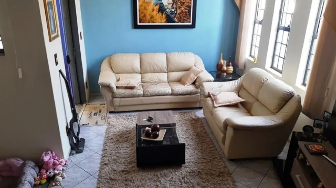 Foto 2 de Casa com 3 quartos à venda, 146m2 em Vila Nova, Itapetininga - SP