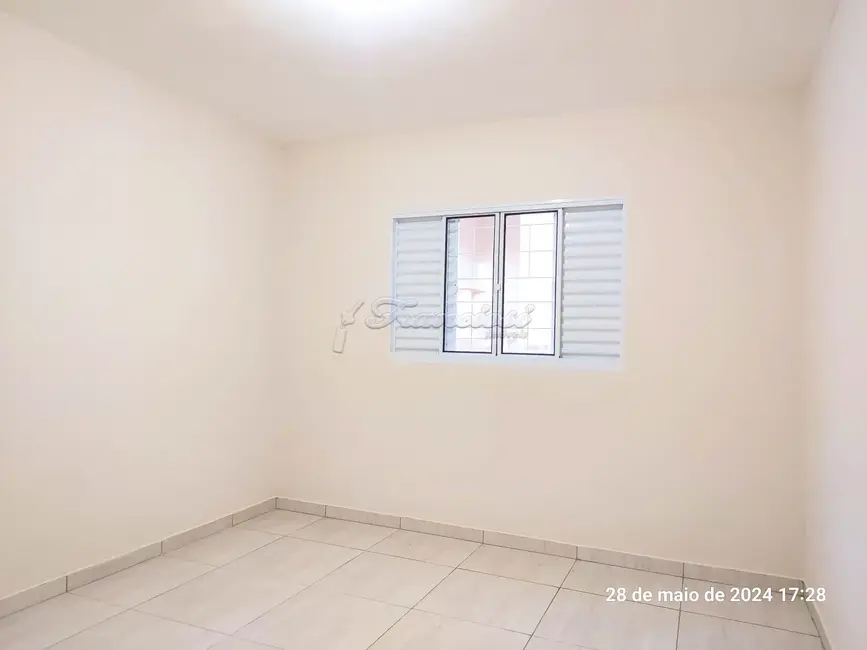 Casa com 2 quartos para alugar, 86m2 em Centro, Itapetininga - SP - imagem 7 Foto 7 de Casa com 2 quartos para alugar, 86m2 em Centro, Itapetininga - SP