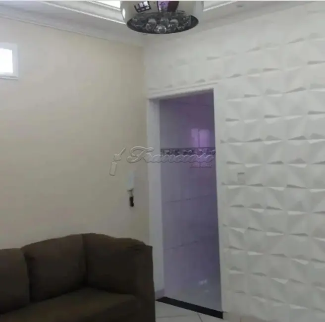 Casa com 2 quartos à venda, 190m2 em Jardim Fogaça, Itapetininga - SP - imagem 3 Foto 3 de Casa com 2 quartos à venda, 190m2 em Jardim Fogaça, Itapetininga - SP