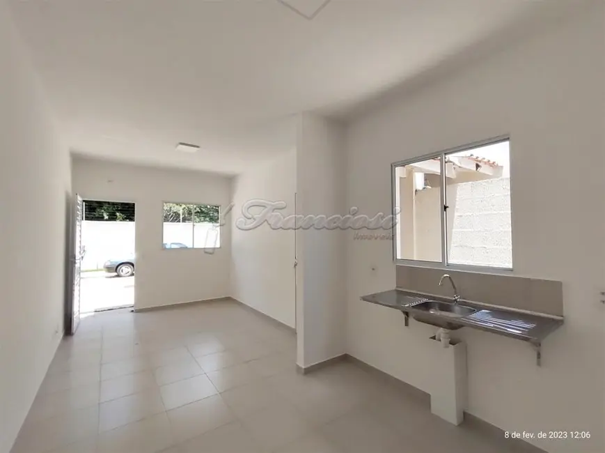 Casa de Condomínio com 2 quartos à venda, 46m2 em Vila Belo Horizonte, Itapetininga - SP - imagem 3 Foto 3 de Casa de Condomínio com 2 quartos à venda, 46m2 em Vila Belo Horizonte, Itapetininga - SP