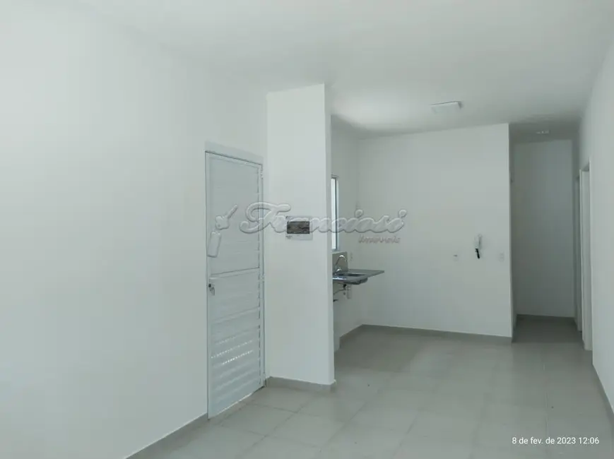 Foto 2 de Casa de Condomínio com 2 quartos à venda, 46m2 em Vila Belo Horizonte, Itapetininga - SP