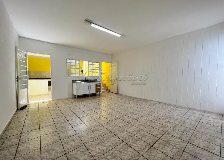 Casa com 3 quartos à venda, 150m2 em Vila Esplanada, Itapetininga - SP - imagem 8 Foto 8 de Casa com 3 quartos à venda, 150m2 em Vila Esplanada, Itapetininga - SP