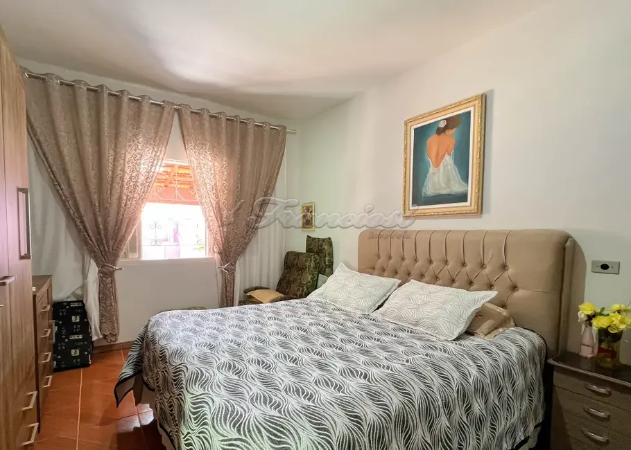 Foto 5 de Casa com 2 quartos à venda, 190m2 em Jardim Alvorada, Itapetininga - SP