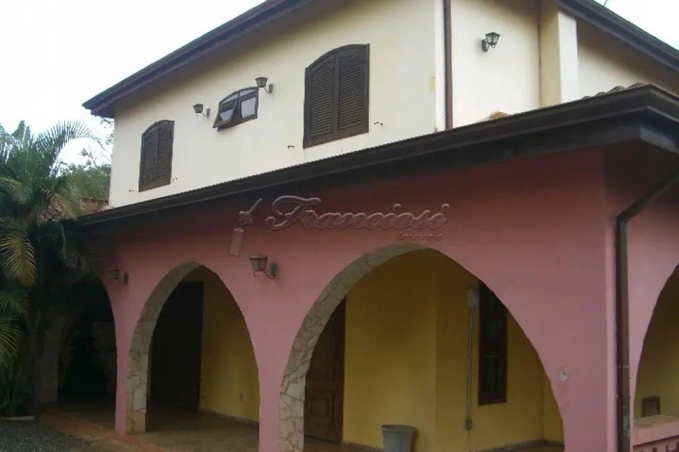 Foto 3 de Chácara com 4 quartos para alugar, 430m2 em Itapetininga - SP