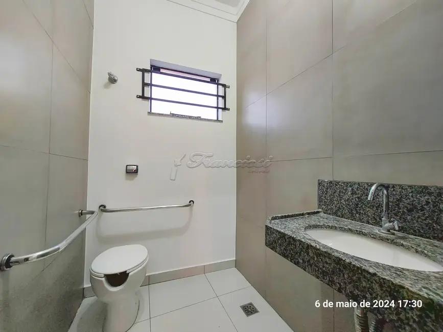 Prédio Inteiro para alugar, 382m2 em Vila Nastri, Itapetininga - SP - imagem 3 Foto 3 de Prédio Inteiro para alugar, 382m2 em Vila Nastri, Itapetininga - SP