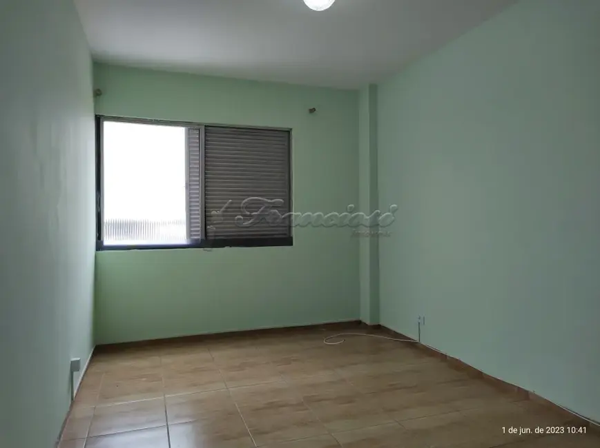 Foto 7 de Apartamento com 3 quartos para alugar, 80m2 em Centro, Itapetininga - SP