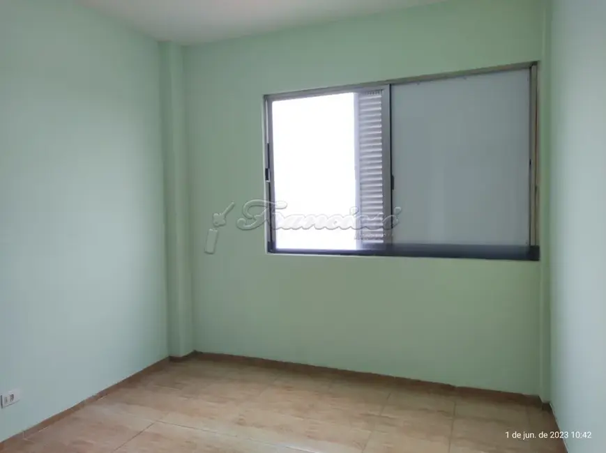 Foto 9 de Apartamento com 3 quartos para alugar, 80m2 em Centro, Itapetininga - SP