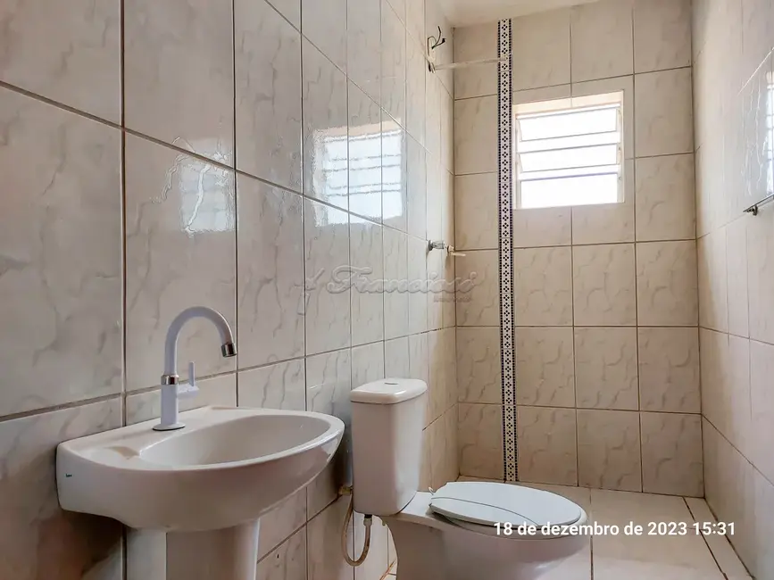 Apartamento com 2 quartos para alugar, 68m2 em Vila Carolina, Itapetininga - SP - imagem 3 Foto 3 de Apartamento com 2 quartos para alugar, 68m2 em Vila Carolina, Itapetininga - SP