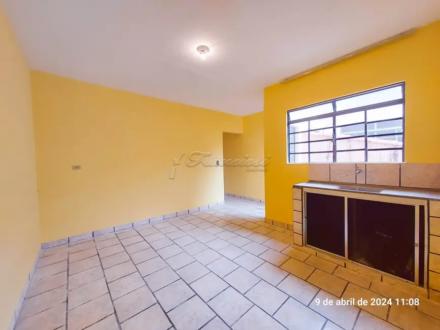 Foto 3 de Casa com 2 quartos para alugar, 122m2 em Vila Santa Isabel, Itapetininga - SP