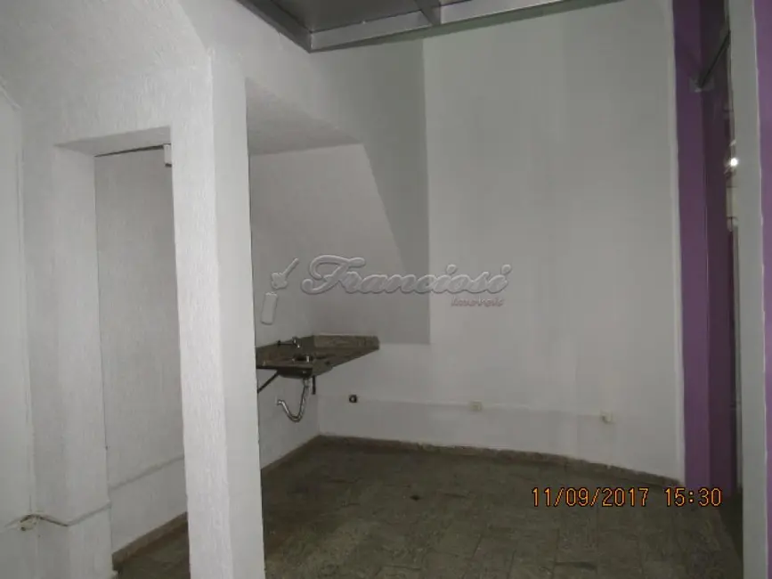 Foto 2 de Prédio Inteiro para alugar, 15m2 em Centro, Itapetininga - SP