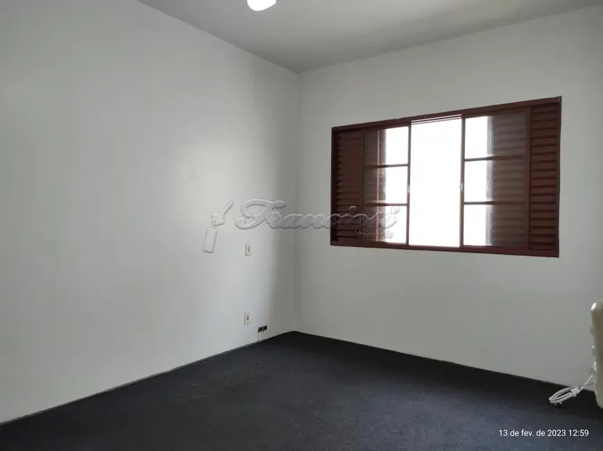 Prédio Inteiro com 2 quartos para alugar, 91m2 em Centro, Itapetininga - SP - imagem 7 Foto 7 de Prédio Inteiro com 2 quartos para alugar, 91m2 em Centro, Itapetininga - SP