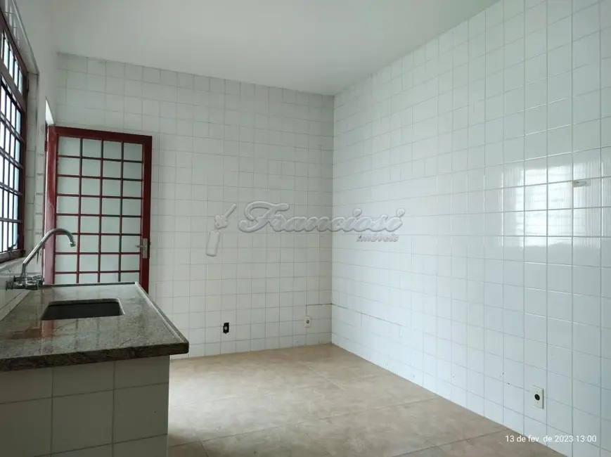 Prédio Inteiro com 2 quartos para alugar, 91m2 em Centro, Itapetininga - SP - imagem 4 Foto 4 de Prédio Inteiro com 2 quartos para alugar, 91m2 em Centro, Itapetininga - SP