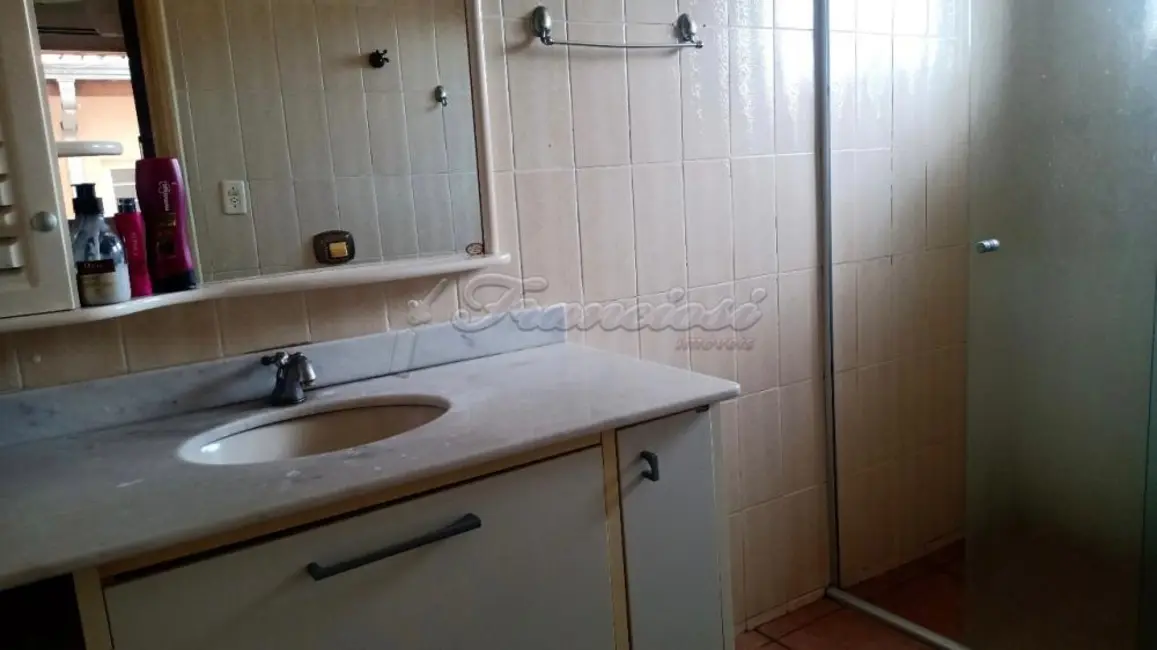 Foto 8 de Casa com 3 quartos à venda, 280m2 em Vila Barth, Itapetininga - SP