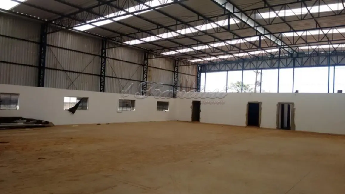 Sala Comercial para alugar, 690m2 em Chapada Grande, Itapetininga - SP - imagem 6 Foto 6 de Sala Comercial para alugar, 690m2 em Chapada Grande, Itapetininga - SP