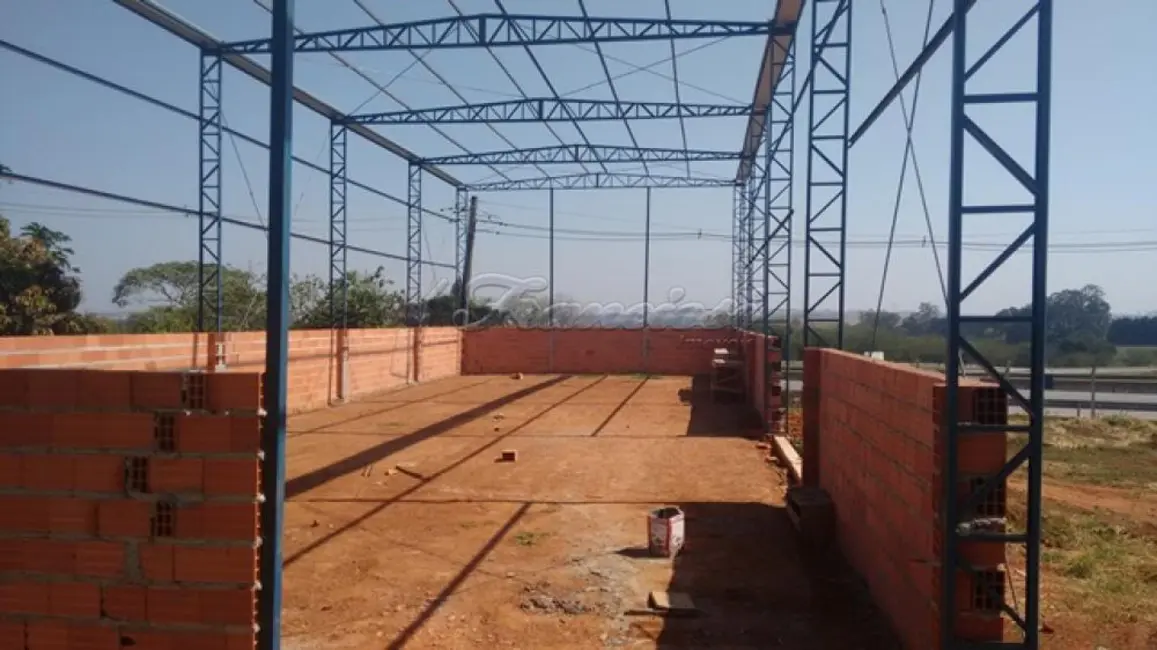 Sala Comercial para alugar, 690m2 em Chapada Grande, Itapetininga - SP - imagem 3 Foto 3 de Sala Comercial para alugar, 690m2 em Chapada Grande, Itapetininga - SP