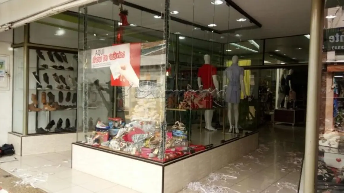 Prédio Inteiro para alugar, 240m2 em Centro, Capao Bonito - SP - imagem 2 Foto 2 de Prédio Inteiro para alugar, 240m2 em Centro, Capao Bonito - SP