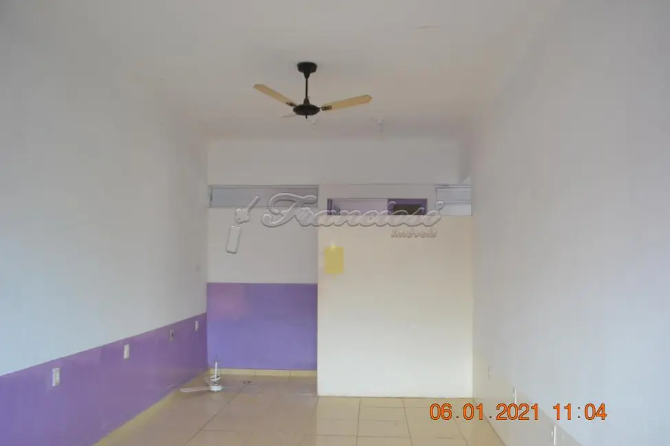 Foto 2 de Prédio Inteiro para alugar, 160m2 em Centro, Itapetininga - SP
