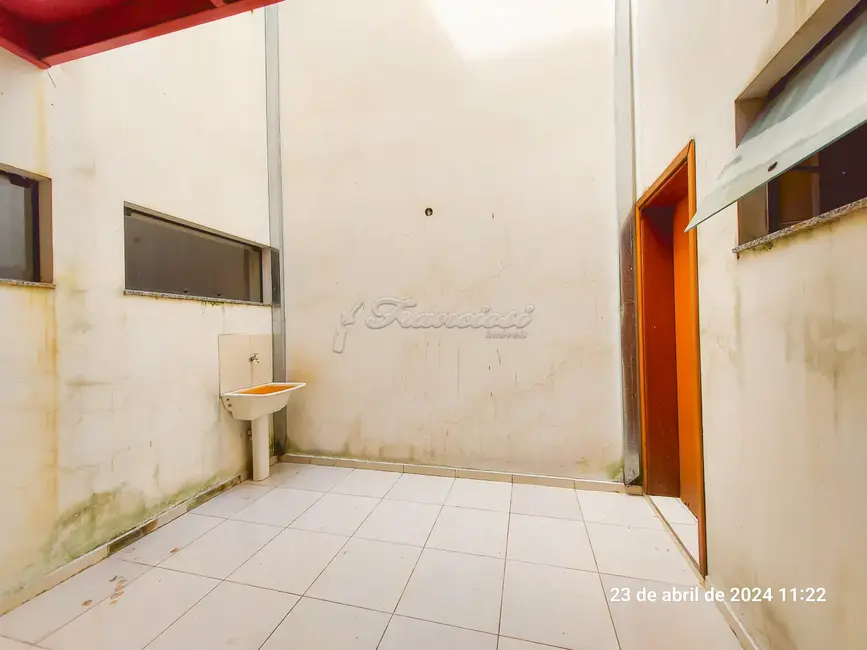 Sala Comercial para alugar, 300m2 em Vila Leonor, Itapetininga - SP - imagem 6 Foto 6 de Sala Comercial para alugar, 300m2 em Vila Leonor, Itapetininga - SP