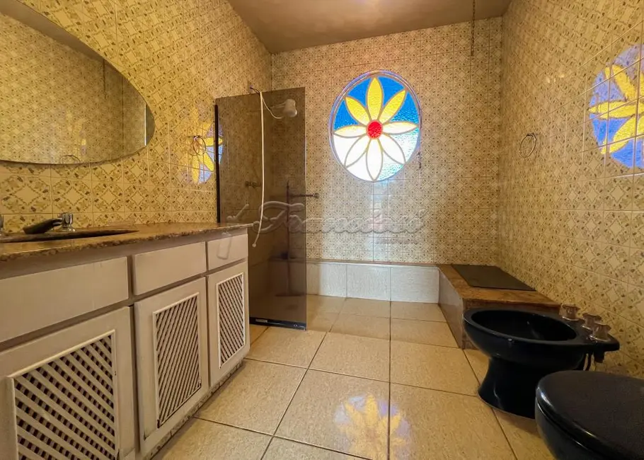 Foto 20 de Casa com 4 quartos à venda, 660m2 em Centro, Itapetininga - SP