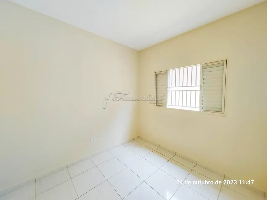 Casa com 2 quartos à venda, 148m2 em Vila Piedade, Itapetininga - SP - imagem 6 Foto 6 de Casa com 2 quartos à venda, 148m2 em Vila Piedade, Itapetininga - SP