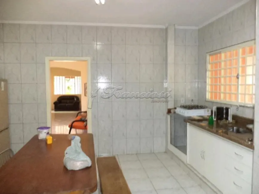 Foto 11 de Casa com 3 quartos à venda, 1600m2 em Jardim Fogaça, Itapetininga - SP