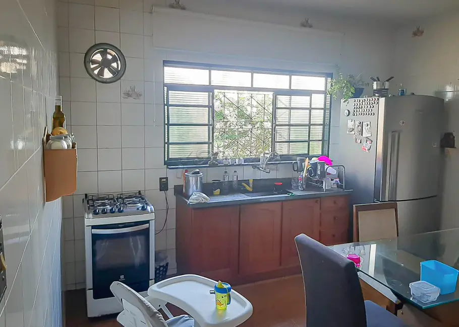 Casa com 2 quartos à venda, 300m2 em Parque Atenas do Sul, Itapetininga - SP - imagem 3 Foto 3 de Casa com 2 quartos à venda, 300m2 em Parque Atenas do Sul, Itapetininga - SP