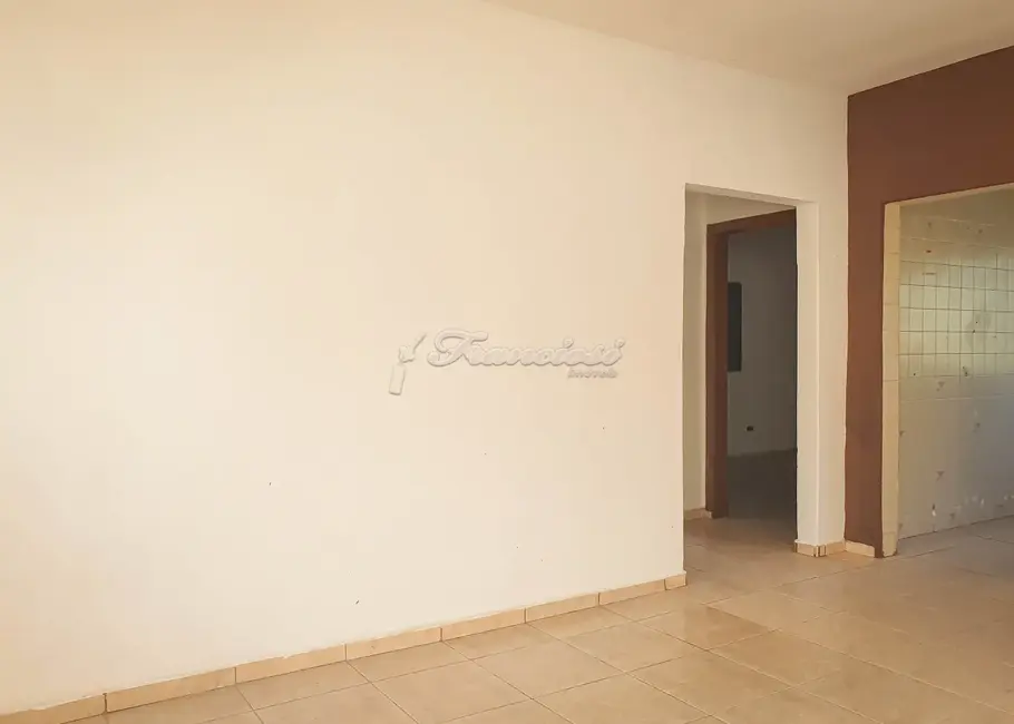 Casa com 2 quartos à venda, 100m2 em Itapetininga, SP - imagem 1 Foto 1 de Casa com 2 quartos à venda, 100m2 em Itapetininga, SP