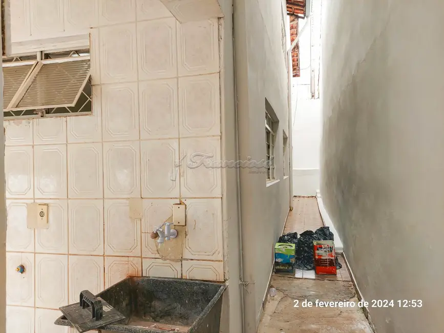 Foto 17 de Casa com 4 quartos à venda, 286m2 em Vila Santana, Itapetininga - SP