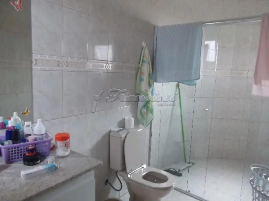 Foto 13 de Casa com 2 quartos à venda, 155m2 em Vila Nastri, Itapetininga - SP