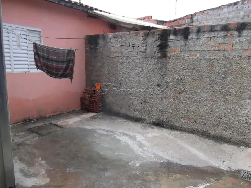 Foto 4 de Casa com 2 quartos à venda, 155m2 em Vila Nastri, Itapetininga - SP