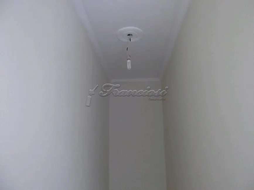 Foto 14 de Casa com 2 quartos à venda, 155m2 em Vila Nastri, Itapetininga - SP