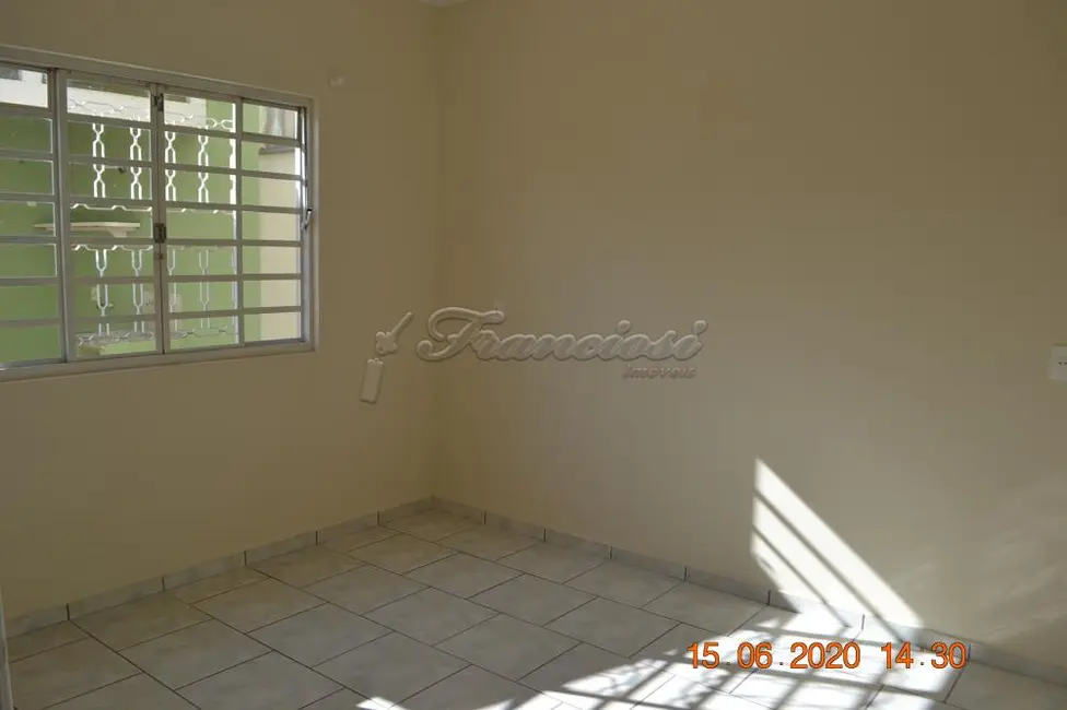 Foto 4 de Casa com 3 quartos à venda, 110m2 em Vila São José, Itapetininga - SP