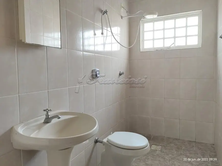 Foto 3 de Casa com 3 quartos à venda, 140m2 em Vila São José, Itapetininga - SP