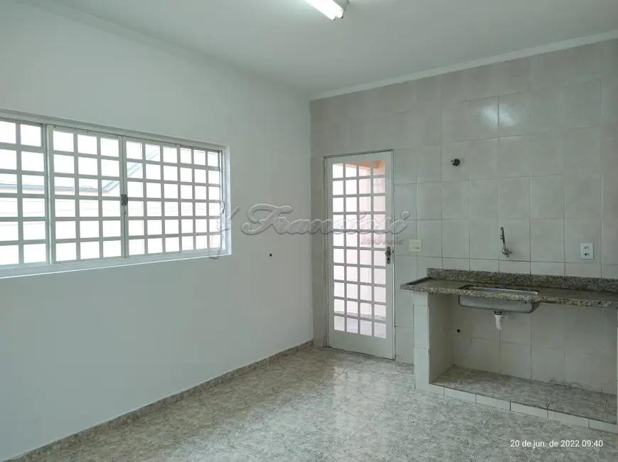 Foto 8 de Casa com 3 quartos à venda, 140m2 em Vila São José, Itapetininga - SP