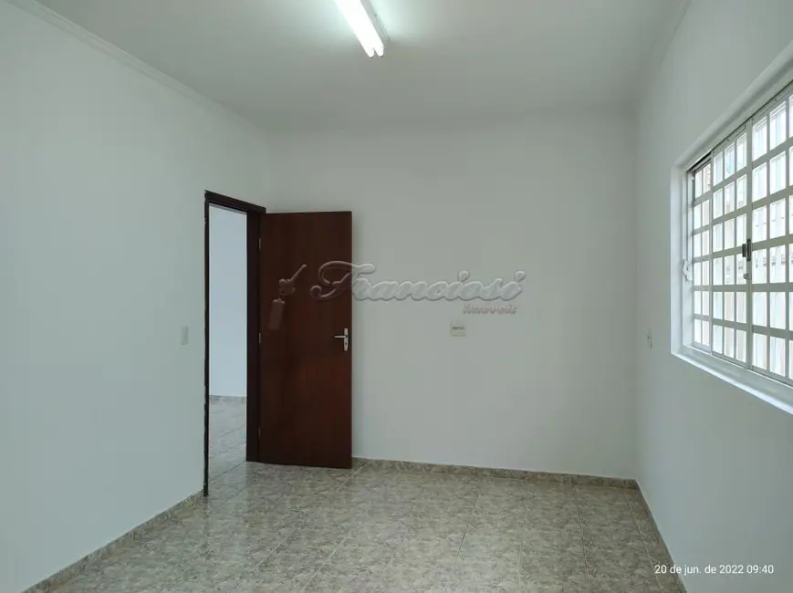 Foto 9 de Casa com 3 quartos à venda, 140m2 em Vila São José, Itapetininga - SP