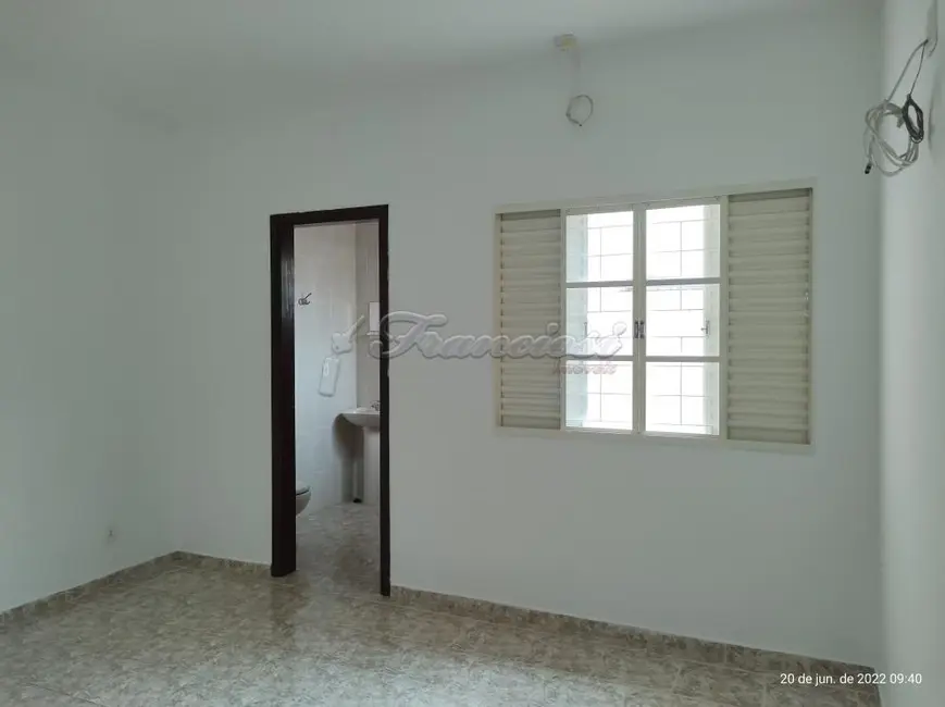 Foto 6 de Casa com 3 quartos à venda, 140m2 em Vila São José, Itapetininga - SP