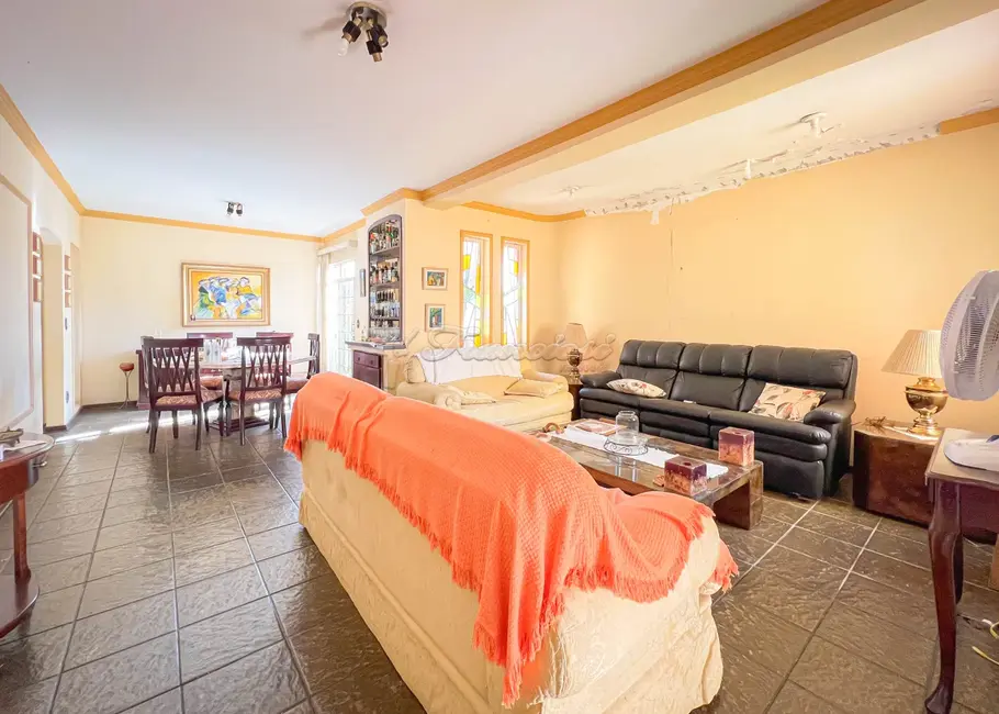 Foto 4 de Casa com 4 quartos à venda, 330m2 em Centro, Itapetininga - SP