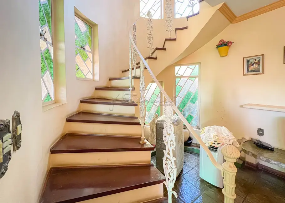 Foto 2 de Casa com 4 quartos à venda, 330m2 em Centro, Itapetininga - SP