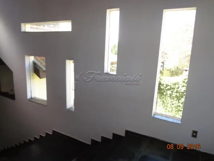 Foto 8 de Casa com 3 quartos à venda, 350m2 em Itapetininga - SP