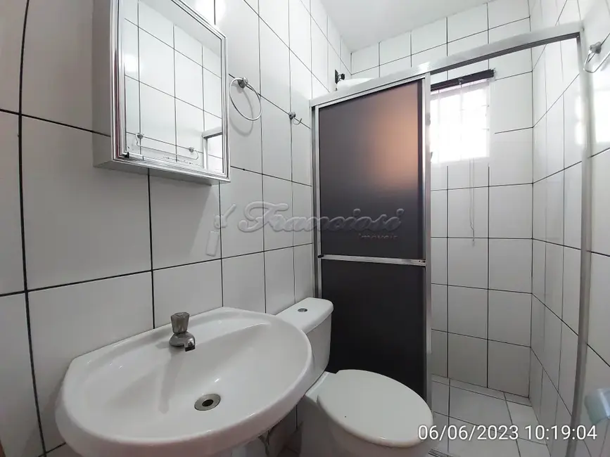 Casa com 3 quartos à venda, 100m2 em Parque Atenas do Sul, Itapetininga - SP - imagem 8 Foto 8 de Casa com 3 quartos à venda, 100m2 em Parque Atenas do Sul, Itapetininga - SP