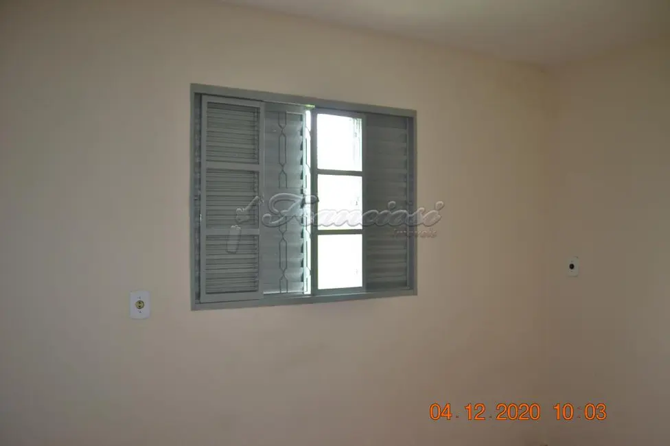 Foto 3 de Casa com 4 quartos à venda, 180m2 em Jardim Brasil, Itapetininga - SP