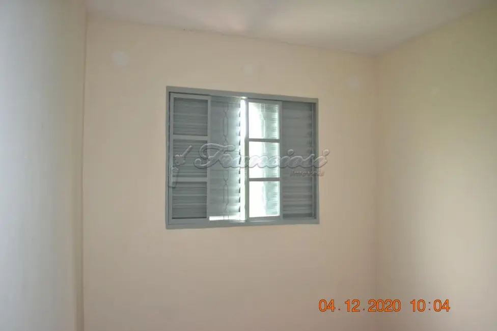 Foto 8 de Casa com 4 quartos à venda, 180m2 em Jardim Brasil, Itapetininga - SP