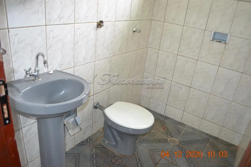 Foto 4 de Casa com 4 quartos à venda, 180m2 em Jardim Brasil, Itapetininga - SP