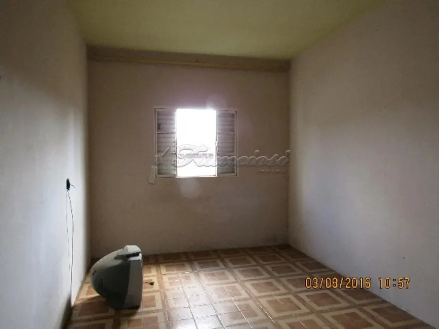 Casa com 3 quartos à venda, 144m2 em Vila Barth, Itapetininga - SP - imagem 7 Foto 7 de Casa com 3 quartos à venda, 144m2 em Vila Barth, Itapetininga - SP