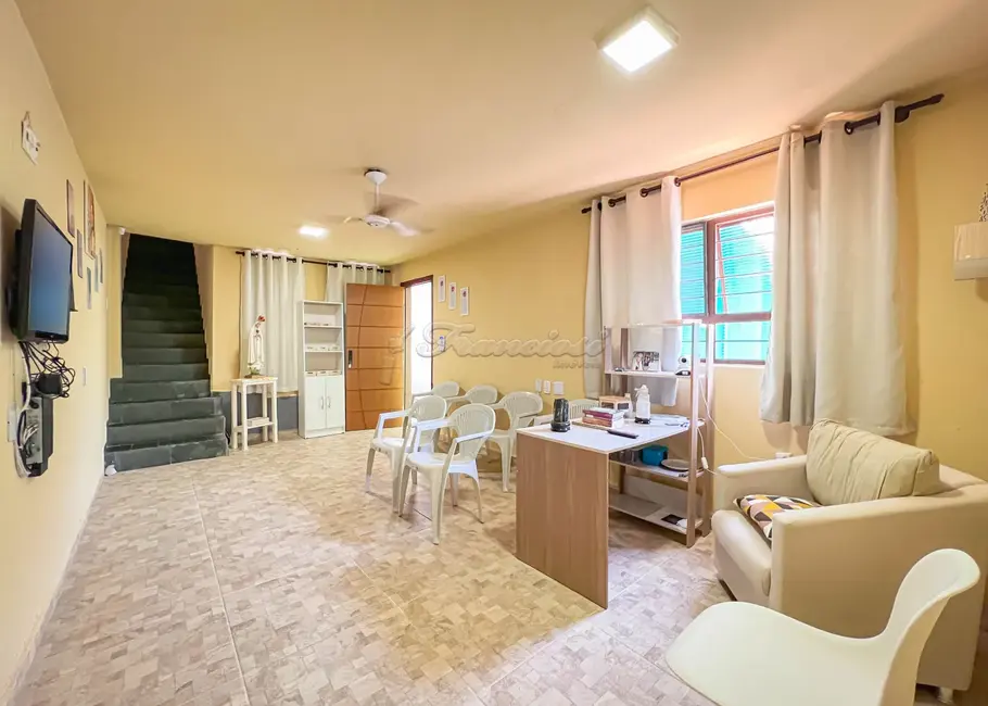 Casa com 3 quartos à venda, 111m2 em Vila Nova Itapetininga, Itapetininga - SP - imagem 5 Foto 5 de Casa com 3 quartos à venda, 111m2 em Vila Nova Itapetininga, Itapetininga - SP