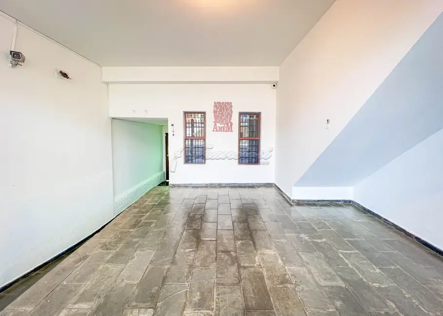 Casa com 3 quartos à venda, 111m2 em Vila Nova Itapetininga, Itapetininga - SP - imagem 2 Foto 2 de Casa com 3 quartos à venda, 111m2 em Vila Nova Itapetininga, Itapetininga - SP