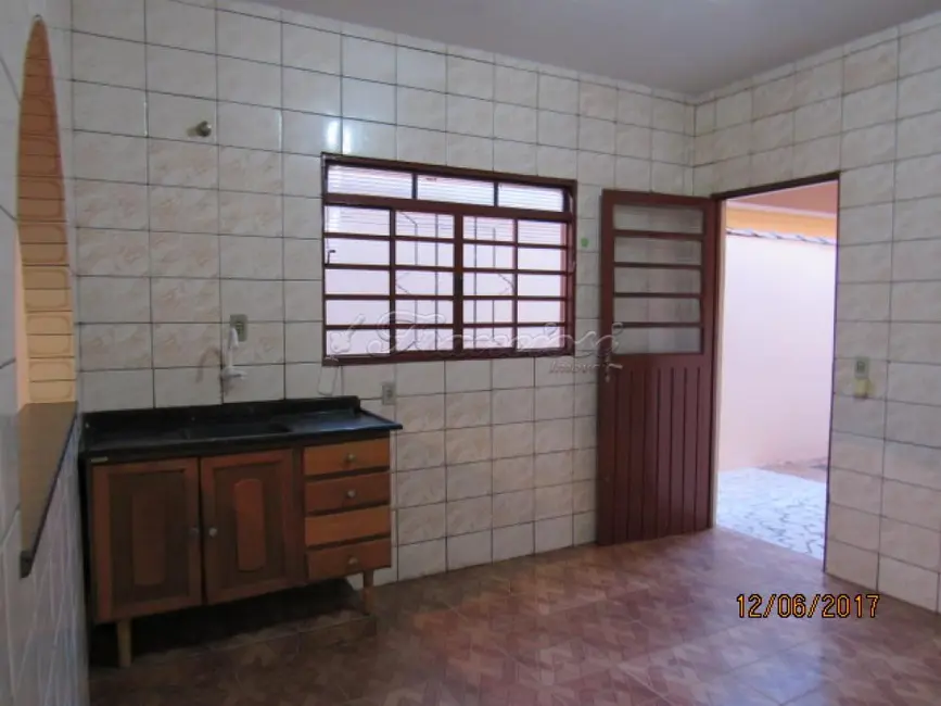 Casa com 2 quartos à venda, 90m2 em Vila Macia, Itapetininga - SP - imagem 3 Foto 3 de Casa com 2 quartos à venda, 90m2 em Vila Macia, Itapetininga - SP