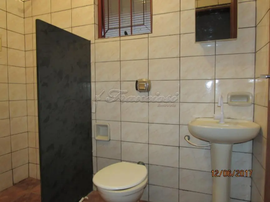 Casa com 2 quartos à venda, 90m2 em Vila Macia, Itapetininga - SP - imagem 4 Foto 4 de Casa com 2 quartos à venda, 90m2 em Vila Macia, Itapetininga - SP